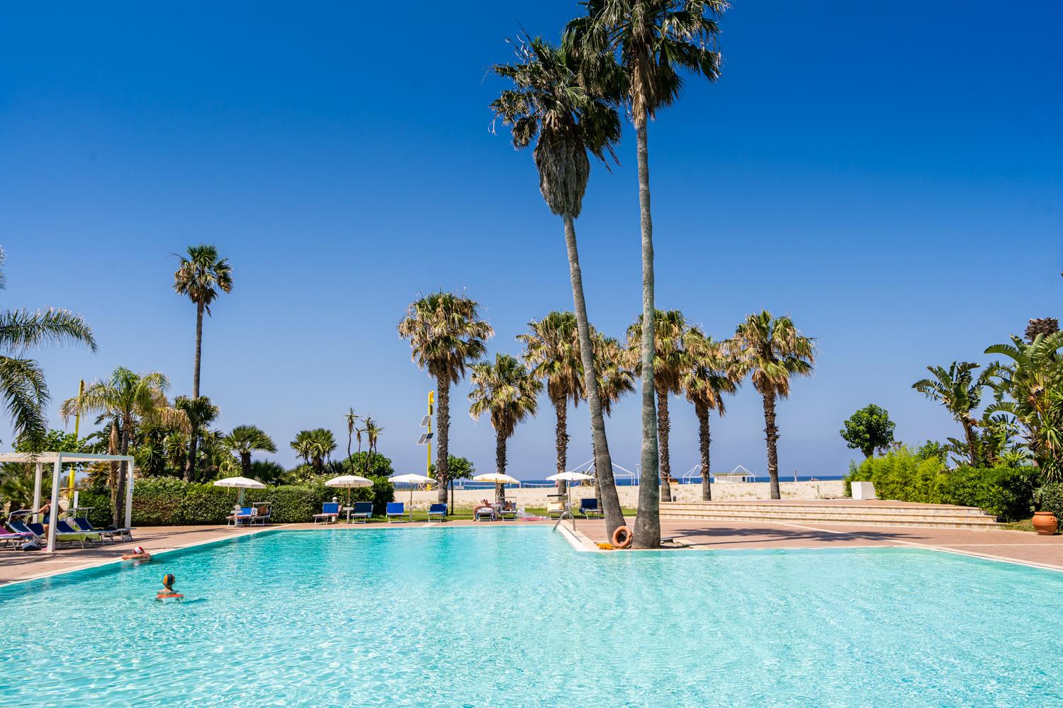 Le Dune Beach Club Messina Eksteriør bilde